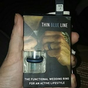 Qalo Thin Blue Line wedding ring